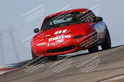 media/Oct-26-2025-CalClub SCCA (Sun) [[8ce1e69566]]/Group 5/Grapevine/